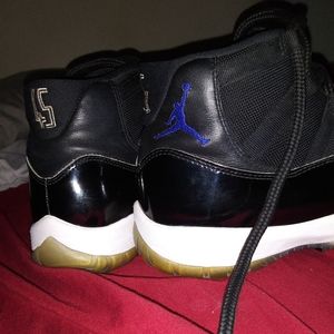Space Jam Air Jordan 11 (2016)